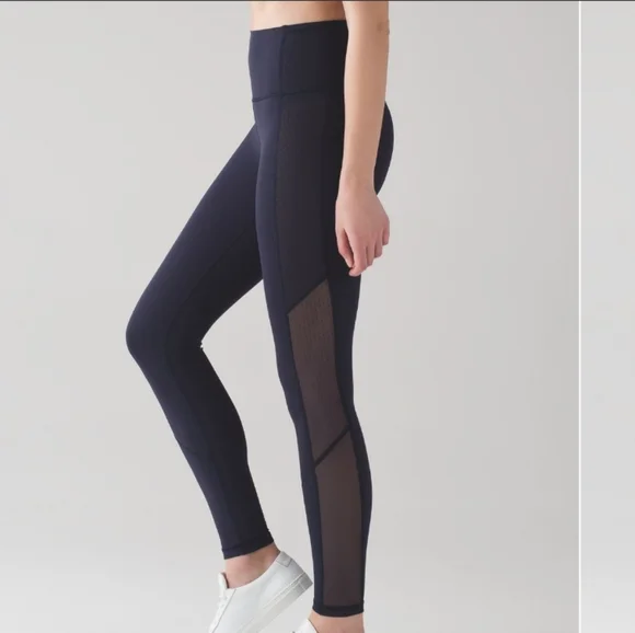 🍋Like New Lululemon Body Con Tight - Picture 1 of 11